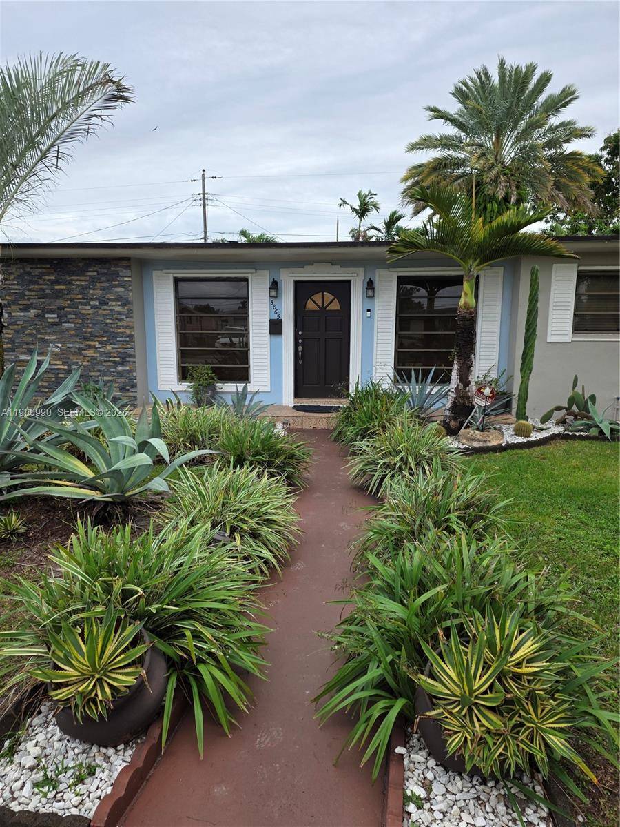 Don t miss this incredible opportunity to own one of the best homes available in West Hialeah.