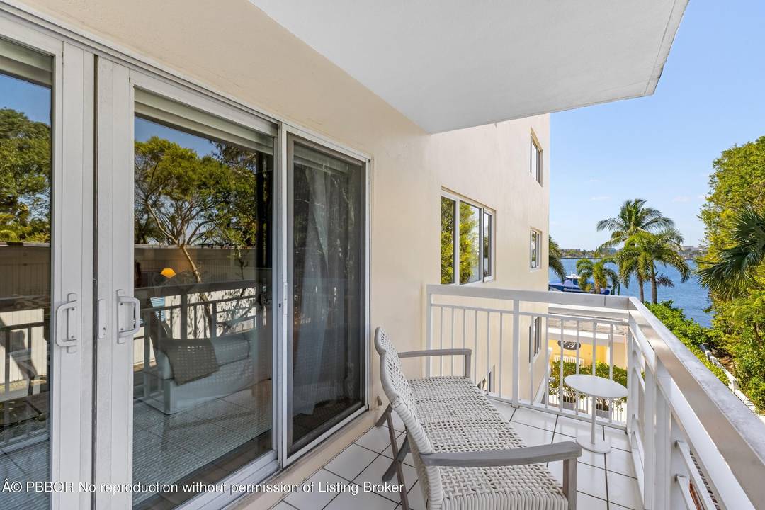 Beautifully renovated 2BR 2BA condominium with convenient split bedroom floor plan.