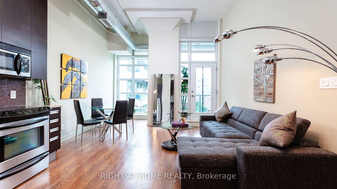 Bright Suite The Madison Lofts W Beautiful View Including Casa Loma, Open Concept W Great Layout, 14 Ft Ceiling 850 Sq Ft W Balcony, Large Den Which Can Be Easily ...