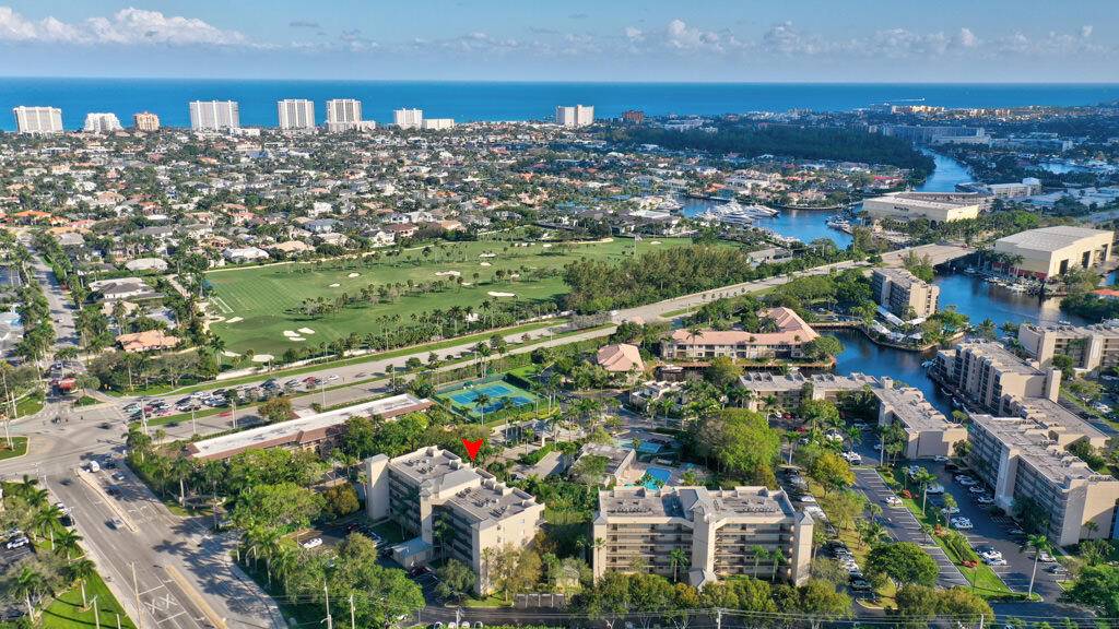 Beautiful community in Boca Raton with 24 Hour Gated Security.