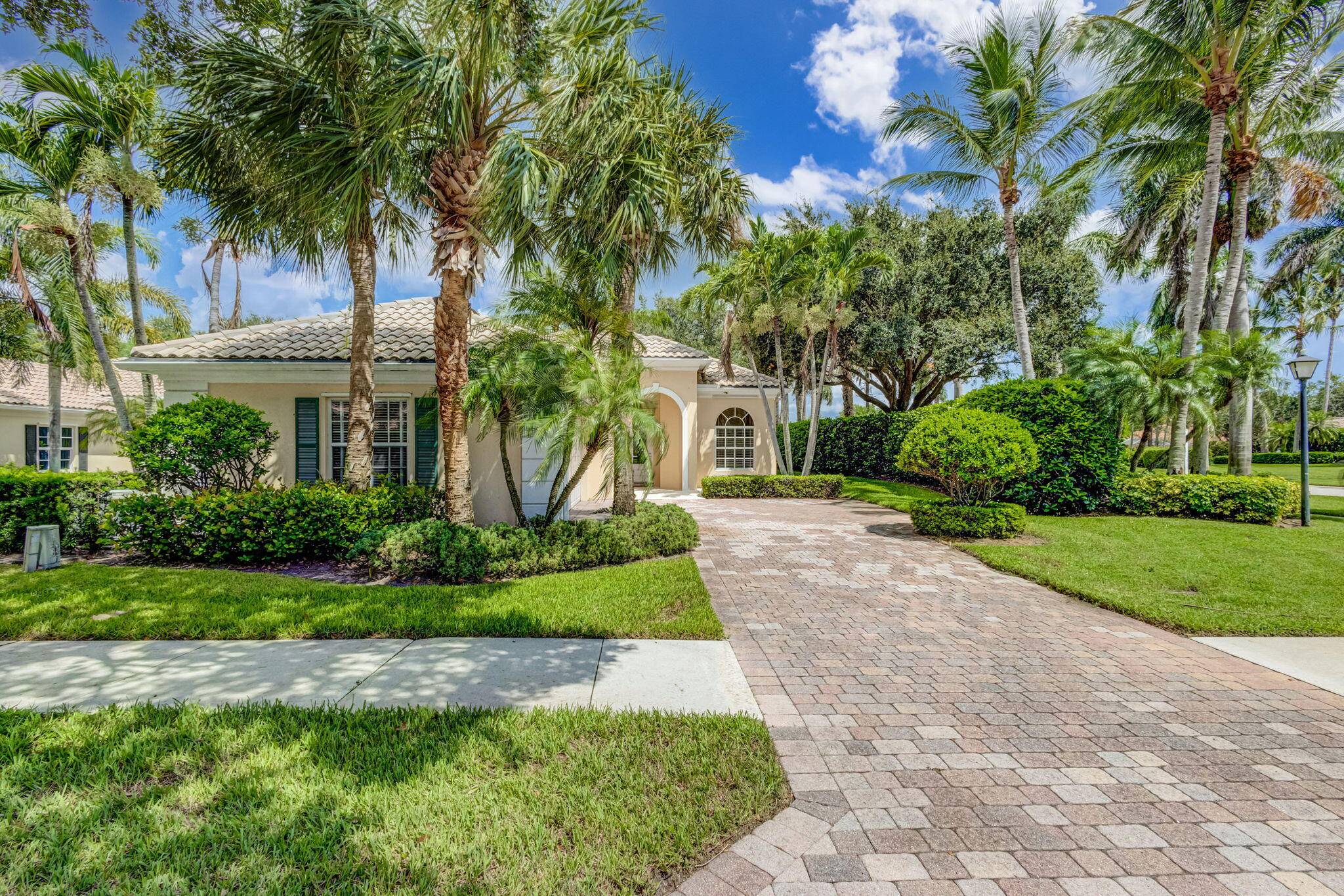 Discover Your Dream Home with this DiVosta Oakmont Model in the Isles.