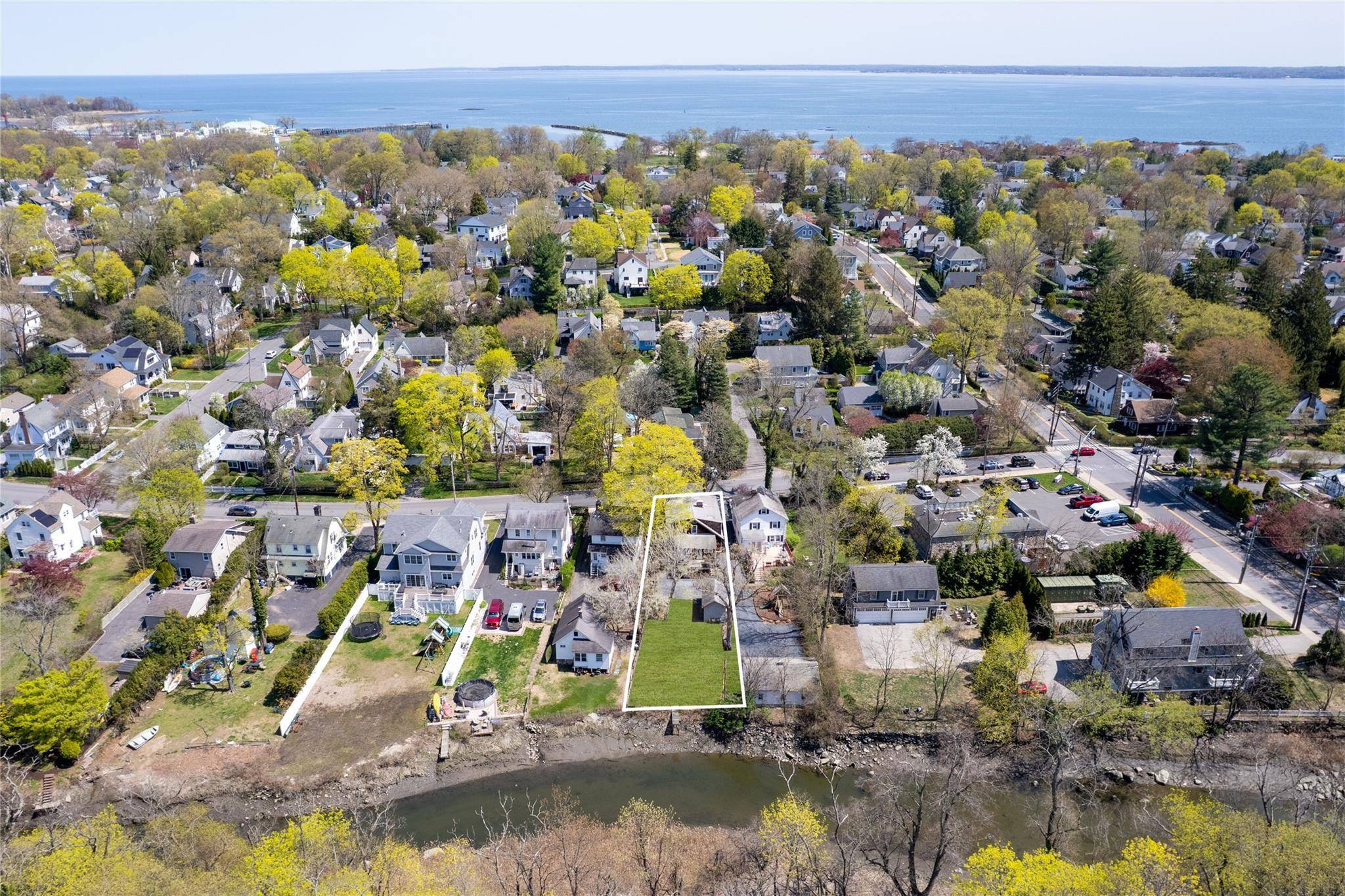 Four bedrooms and a fenced backyard in one of Rye City's most sought after neighborhoods ?