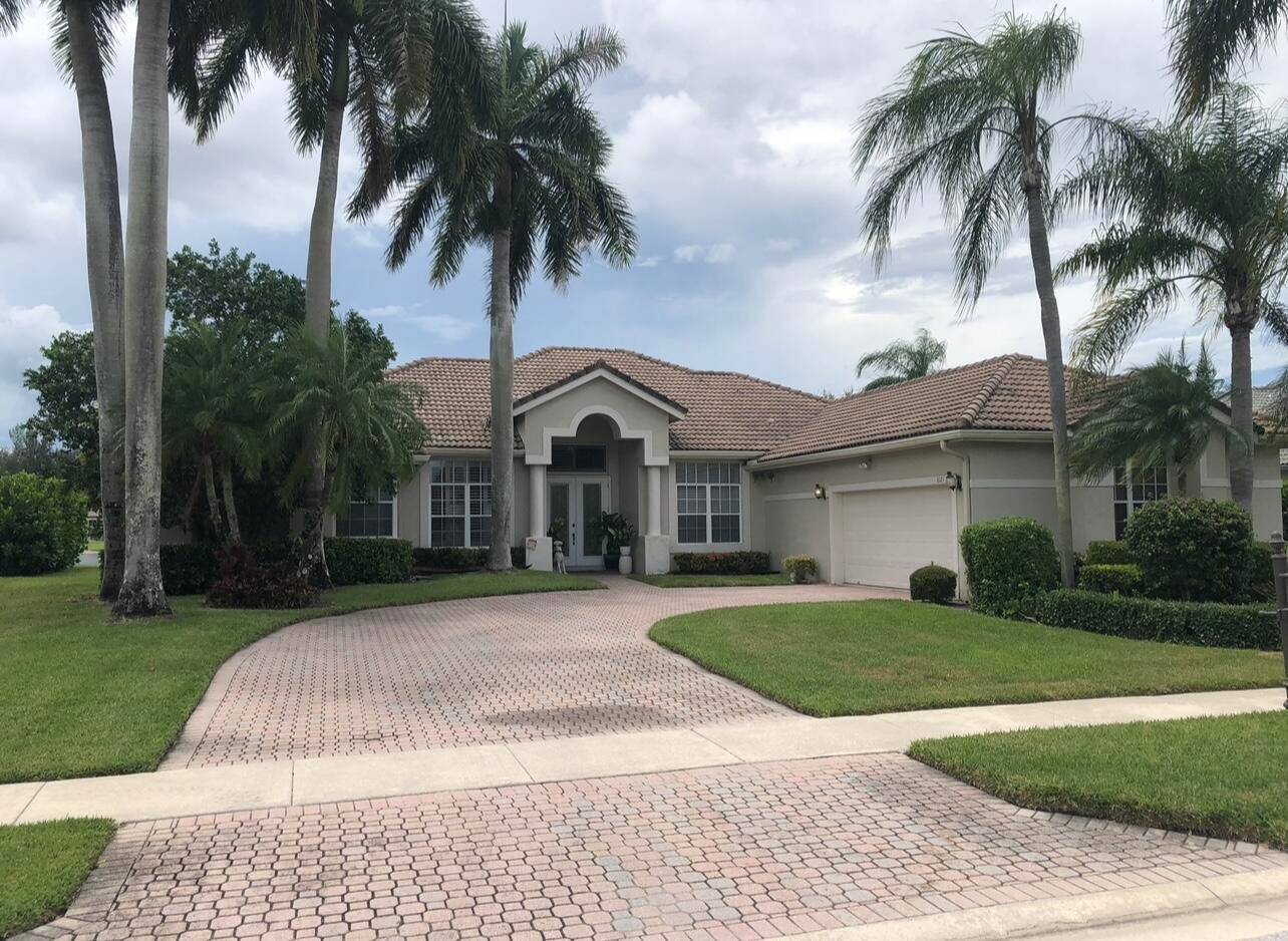 This home has an upgraded kitchen, marble floors and an upgraded master bath.