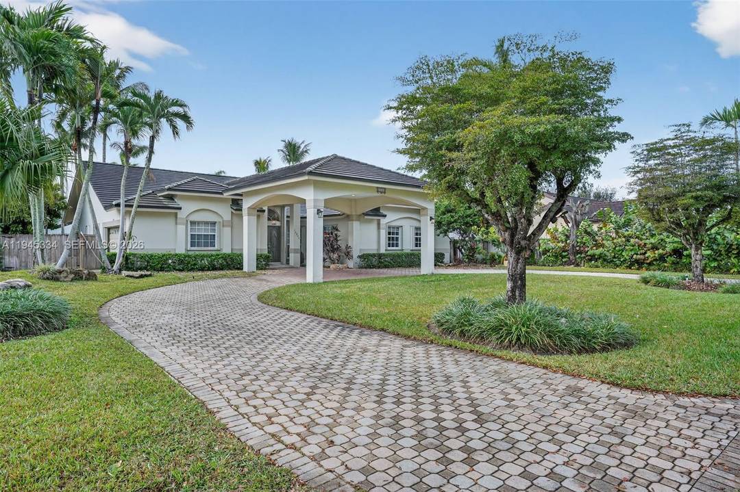 Stunning fully remodeled home in the heart of Kendall !