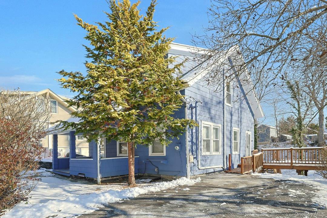 Charming Sears Village Colonial showcasing the timeless craftsmanship of classic Sears kit homes, known for their quality materials and enduring design.