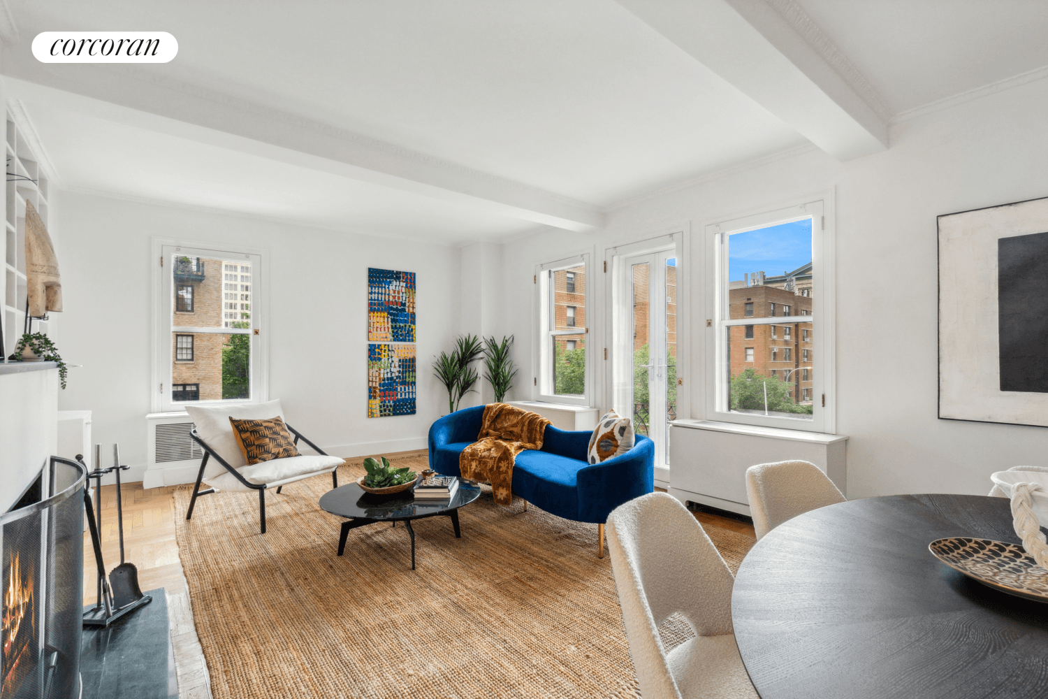 25 East Ninth Street, Apt 4A Uptown Regal Meets Downtown ChicThis is an opportunity to live in the heart of Greenwich Village A stone's throw from everything the best neighborhood ...