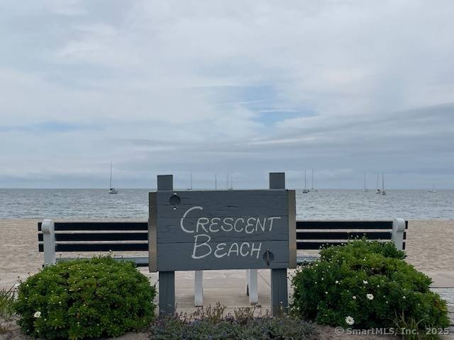 This beach community home Crescent Beach Association offers great potential with its spacious layout and prime location.