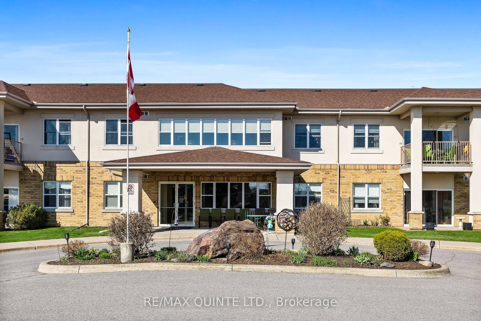 Discover a peaceful, community focused lifestyle in this bright 1 bedroom unit.