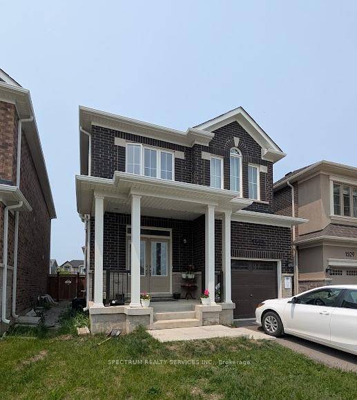 Perfect for a single professional or couple working from home or in the GTA.