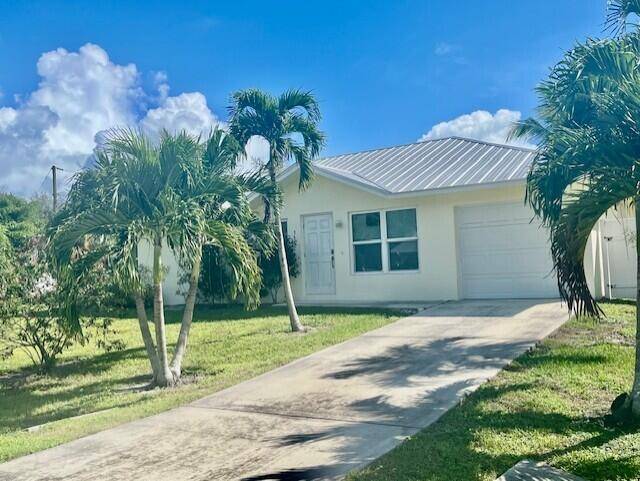 Built in 2018. A CBS block 3 bedroom, 2 bathroom single family home.