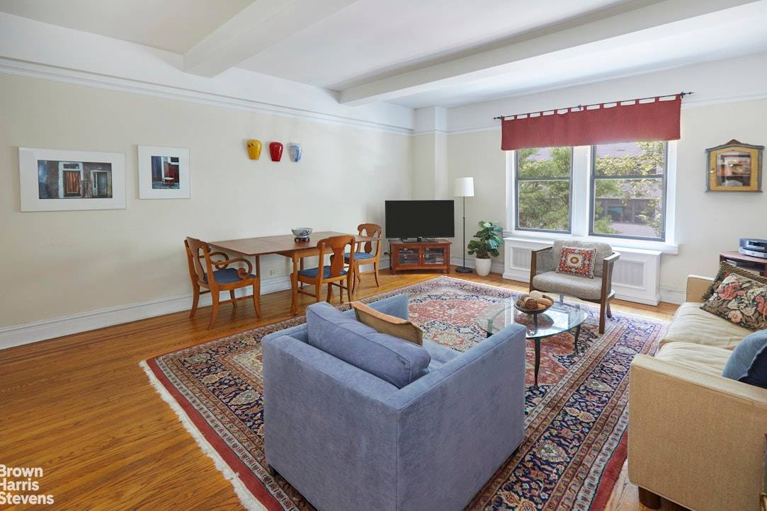 This is a special, rarely available two bedroom, two bath apartment in the C line of Beekman Hill House located in the prestigious Beekman Hill neighborhood.
