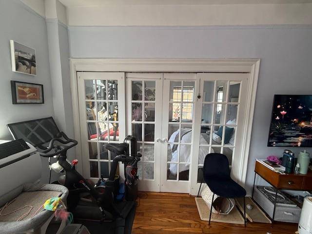 Available July 1st, 2025 Enjoy the perfect blend of modern comfort and classic charm in this beautifully updated one bedroom corner apartment.