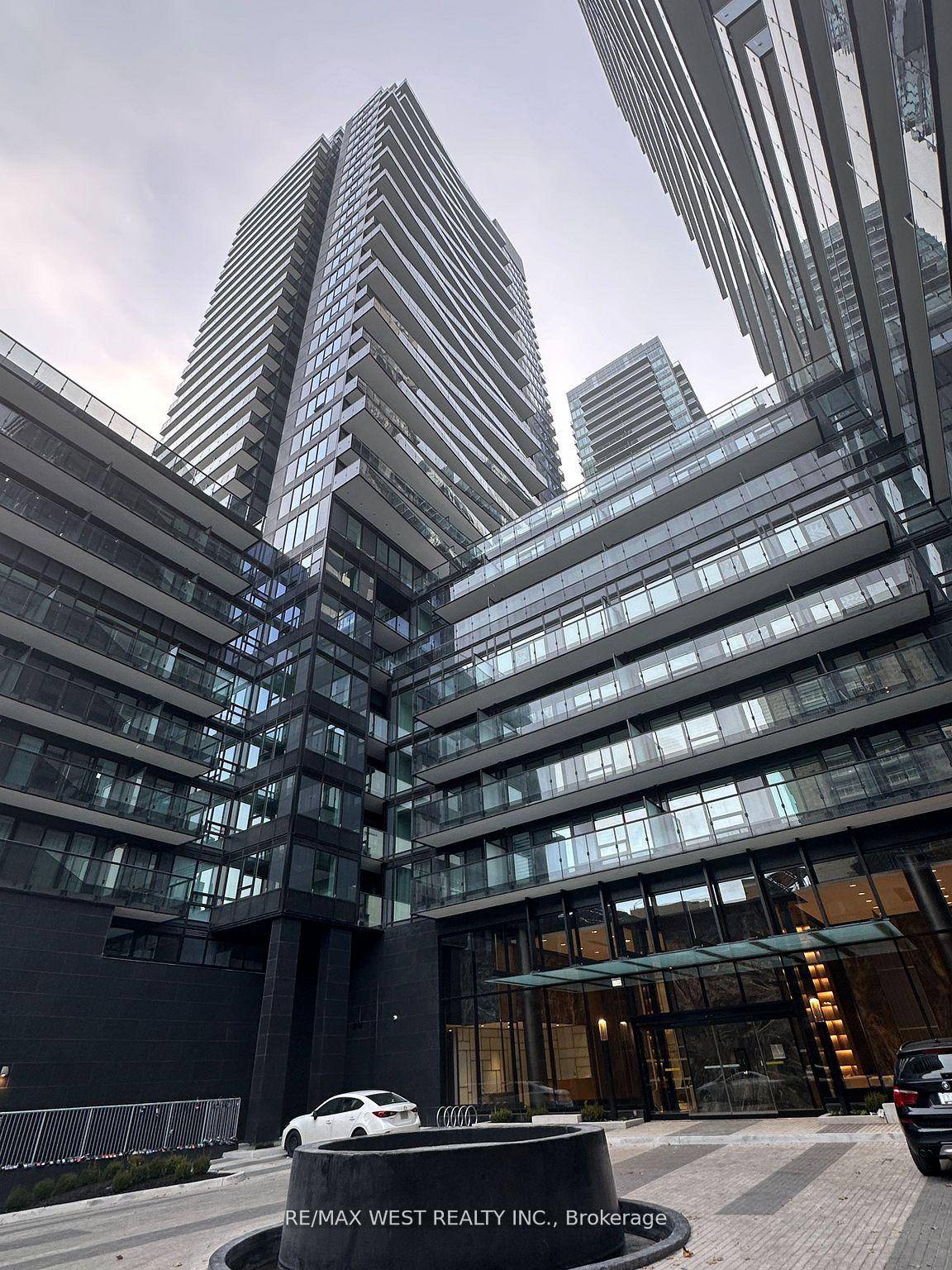 Experience contemporary living in this sleek 1 bedroom den suite at Line 5 Condos, nestled in the lively Yonge amp ; Eglinton area.