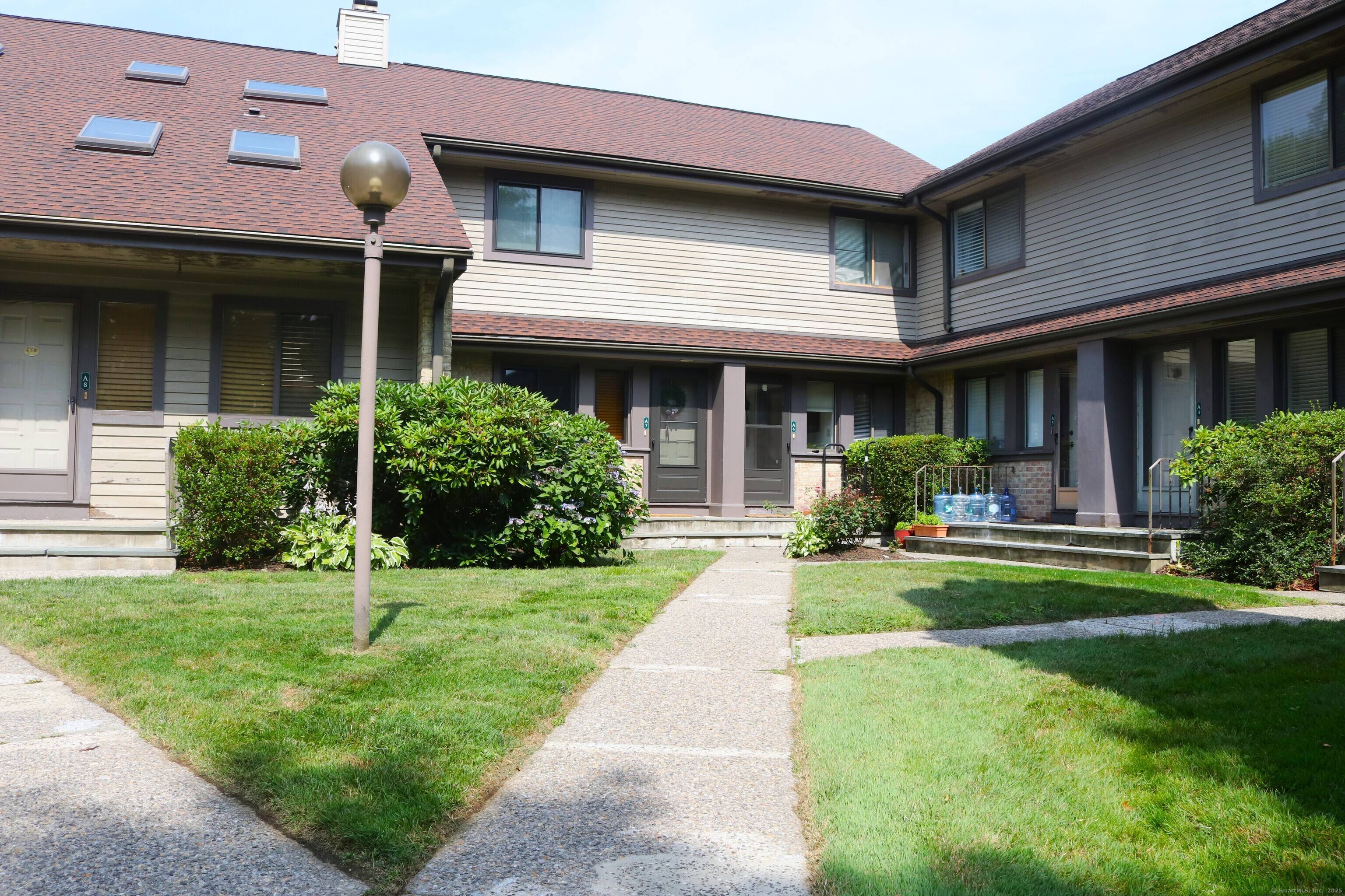 Located in ones of Stamford's most desired neighborhoods, come see this 1 bedroom 1 bath townhome available for sale !