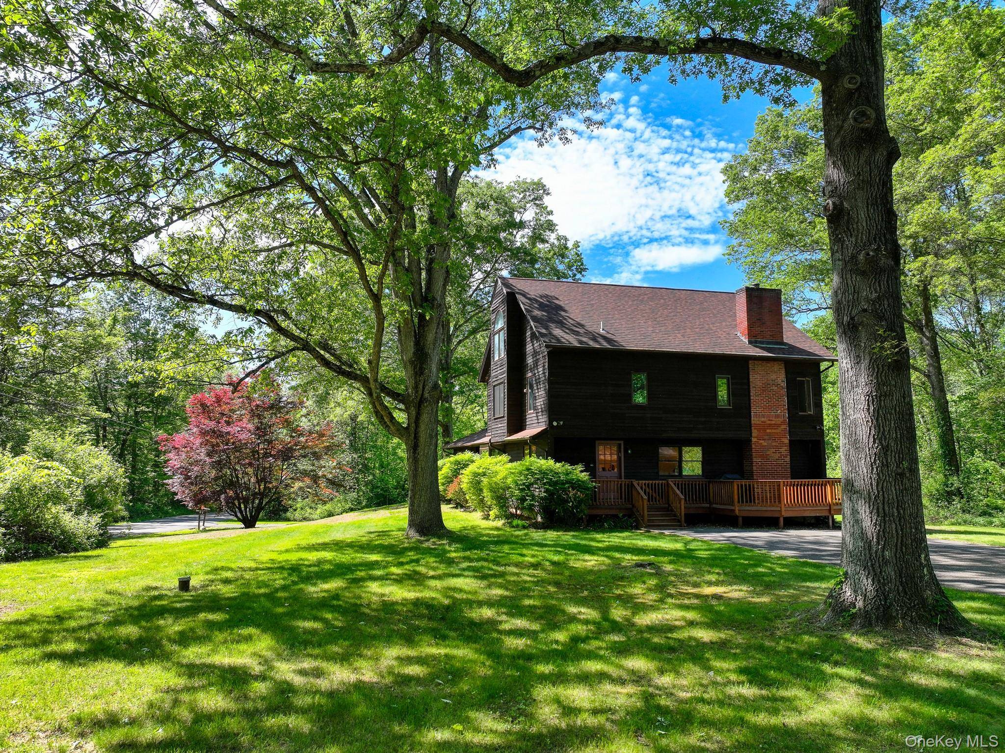 Welcome to 7 Elliotts Ln, where space, comfort, and flexibility all come together right in the heart of New Paltz.