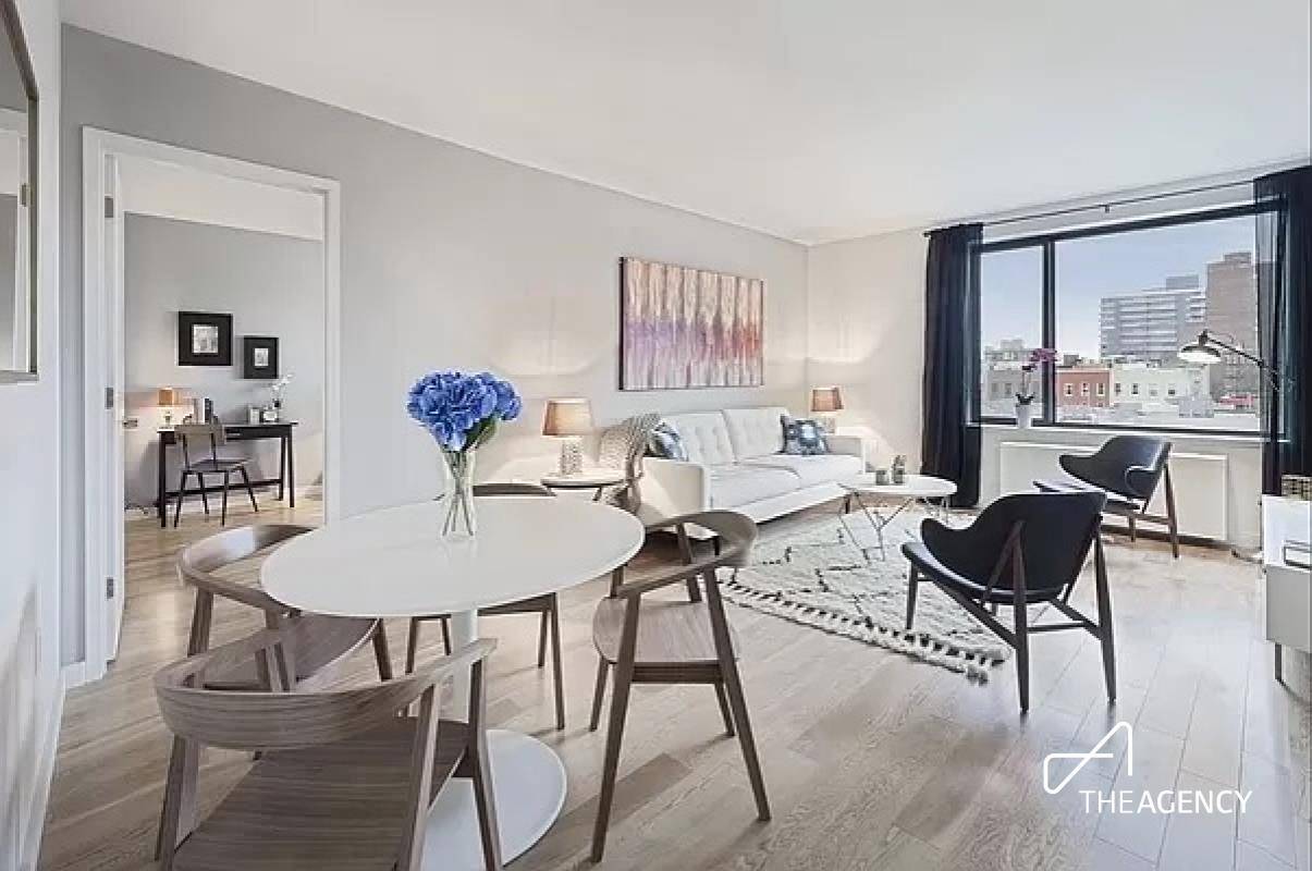 Beautifully maintained 2 bedroom 2 full bath apartment in prime LIC with dishwasher and luxury amenities.
