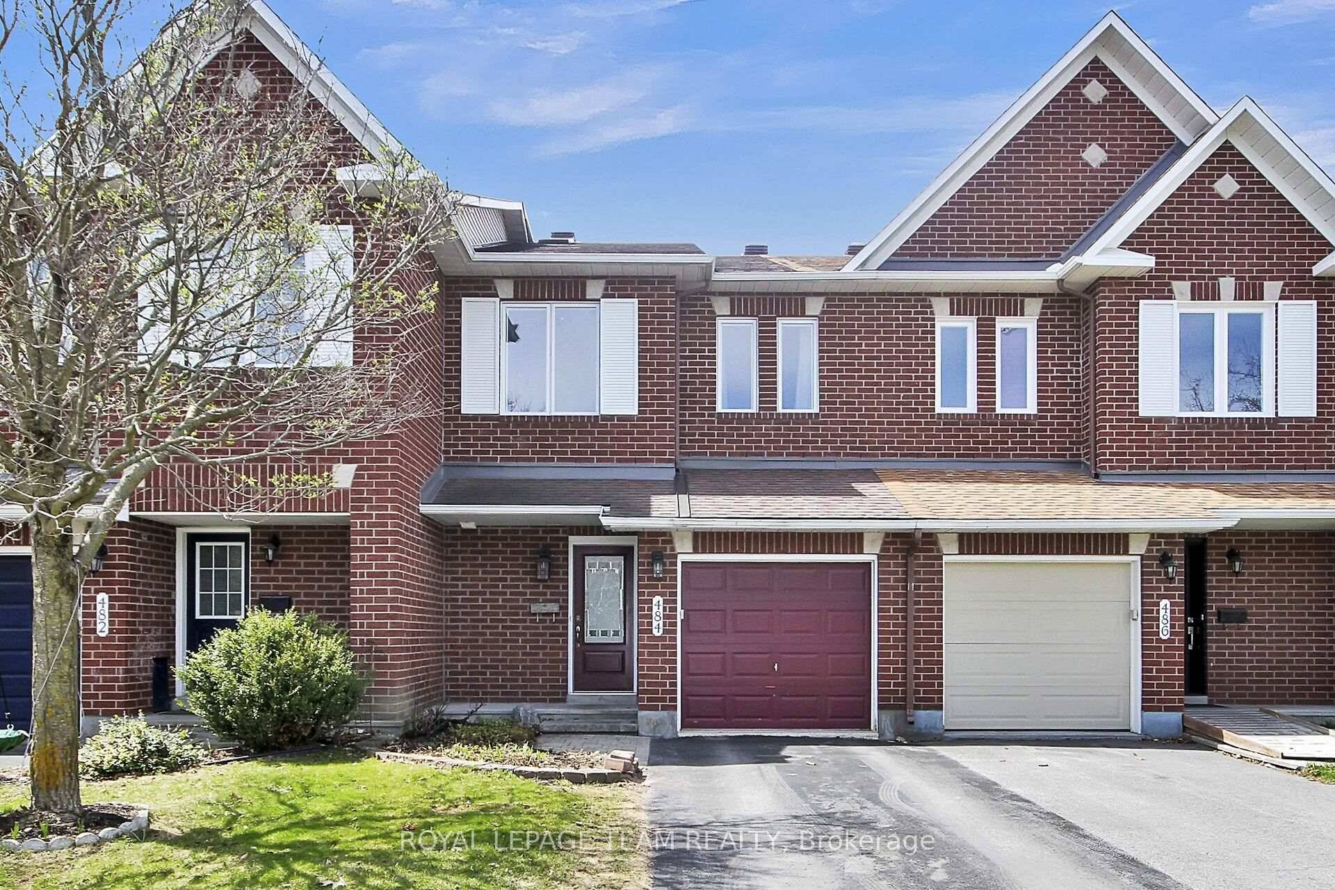 Welcome to this beautifully updated Minto Manhattan townhome offering approximately 1, 867 sq.