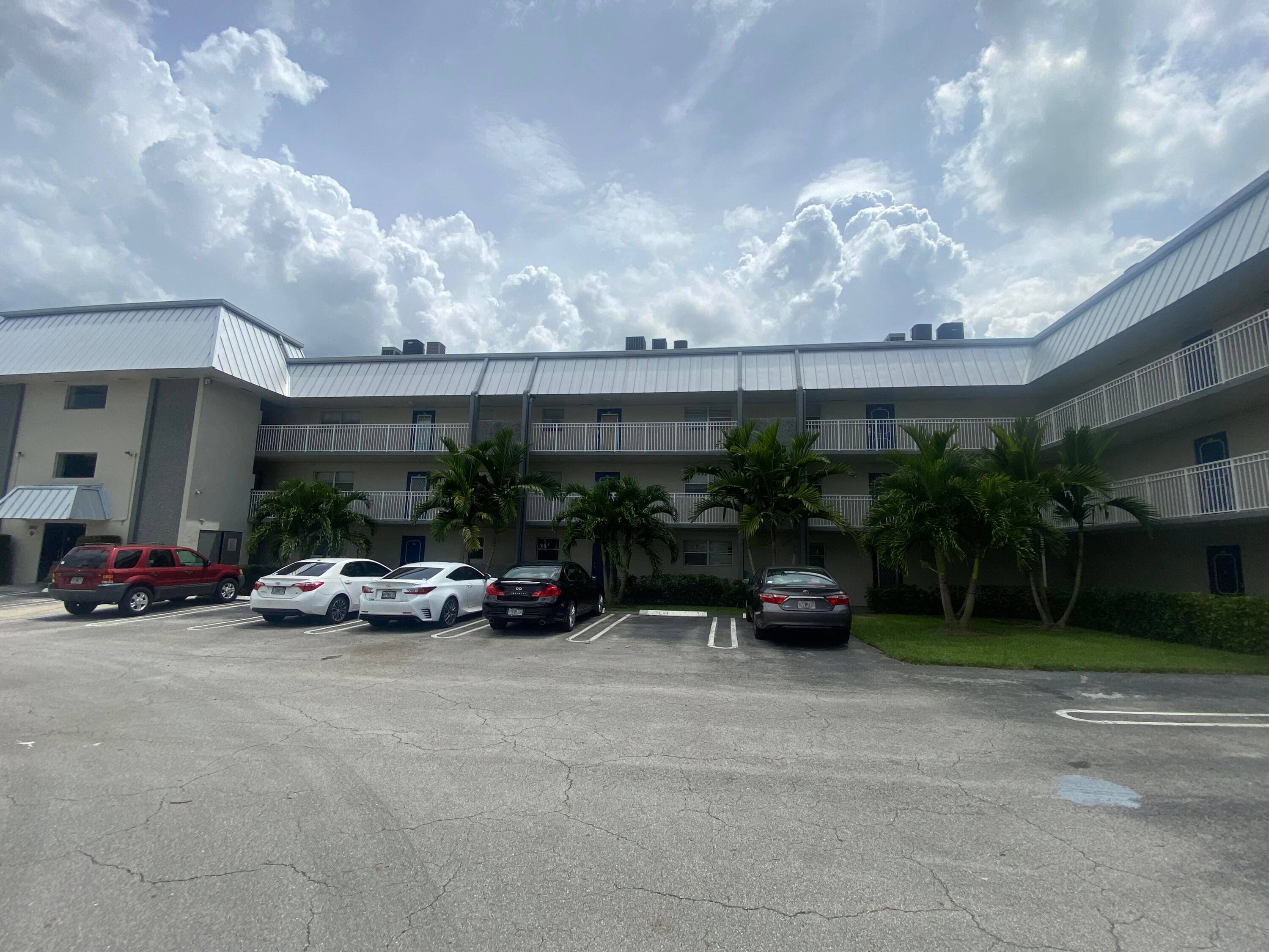 Welcome to this wonderful well maintained 2 bedroom 2 bathroom condo in the heart of Coral Springs in a top rated School District !