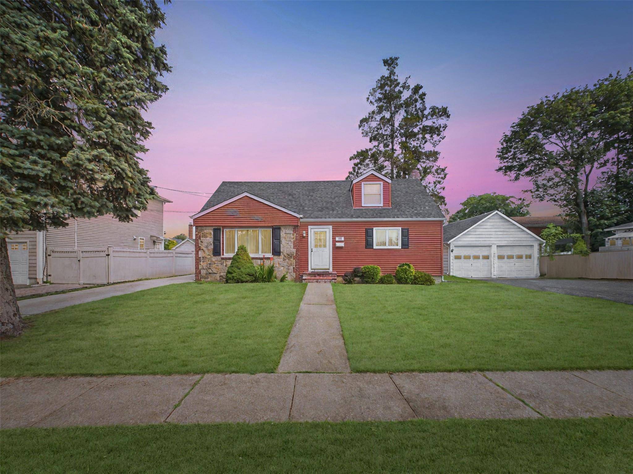 Welcome to this well maintained Cape style home located in the heart of Hicksville.