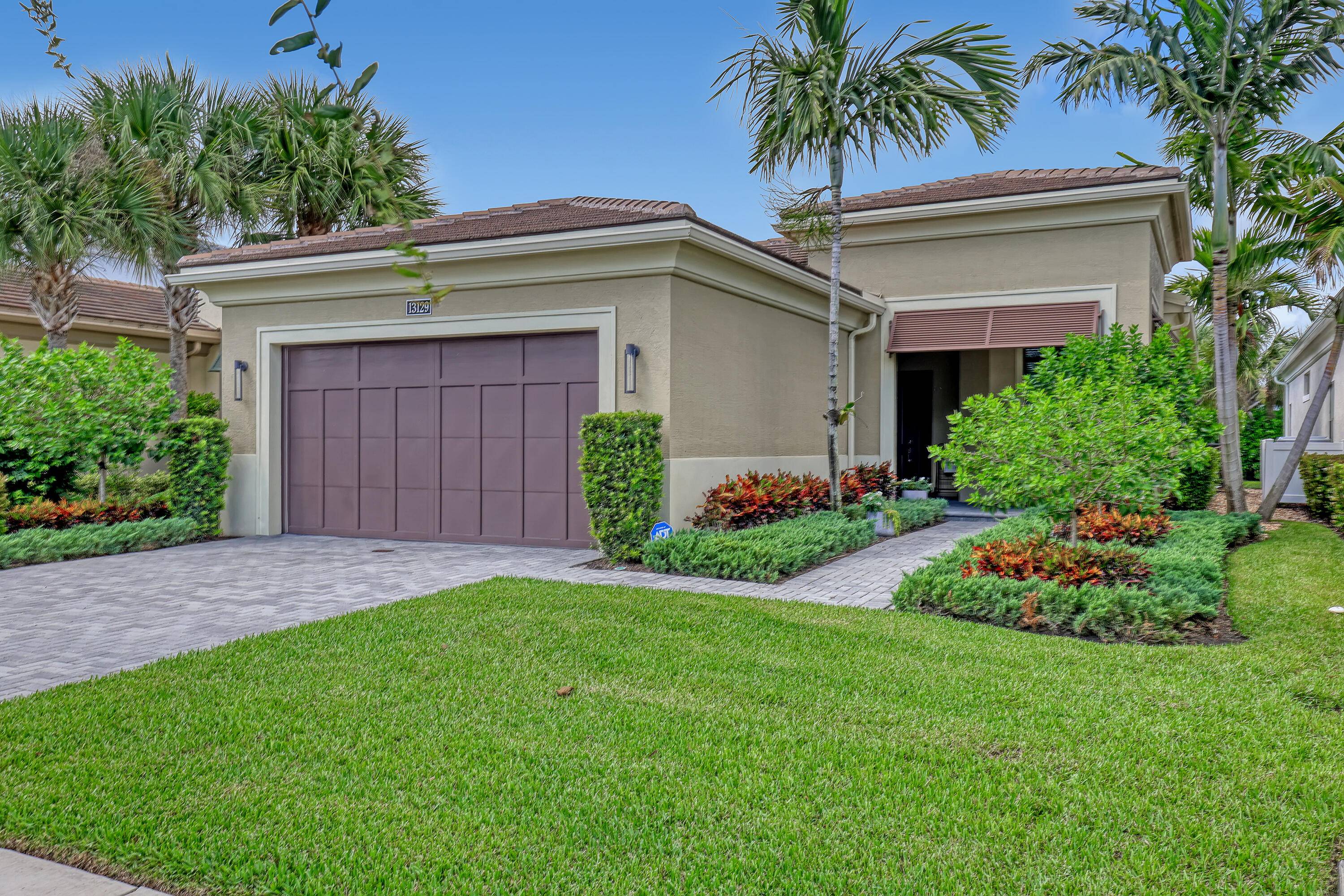 MUST SEE ! !... PRICED RIGHT !