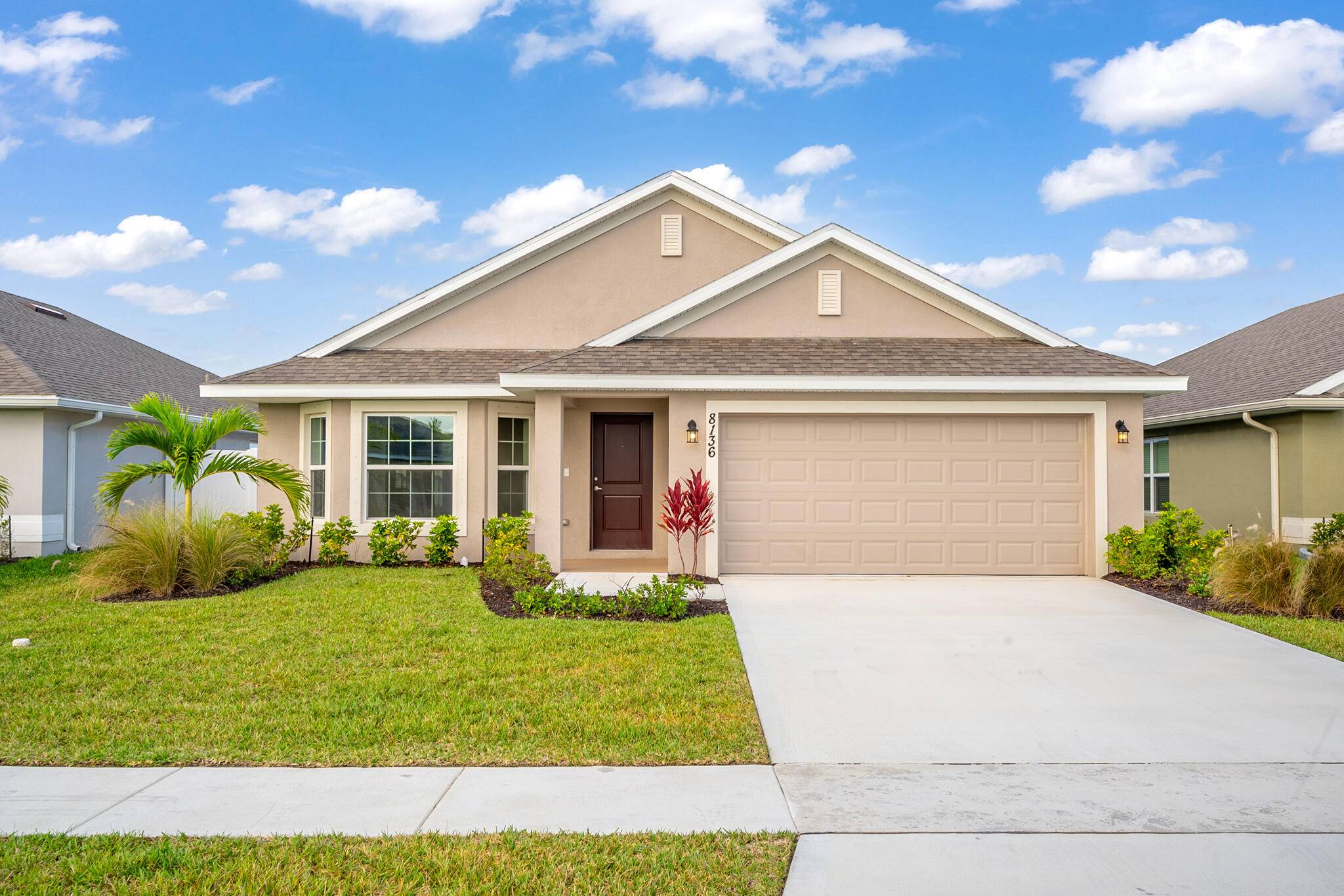 Price Reduced ! Move In Ready With Great Builder Incentives !