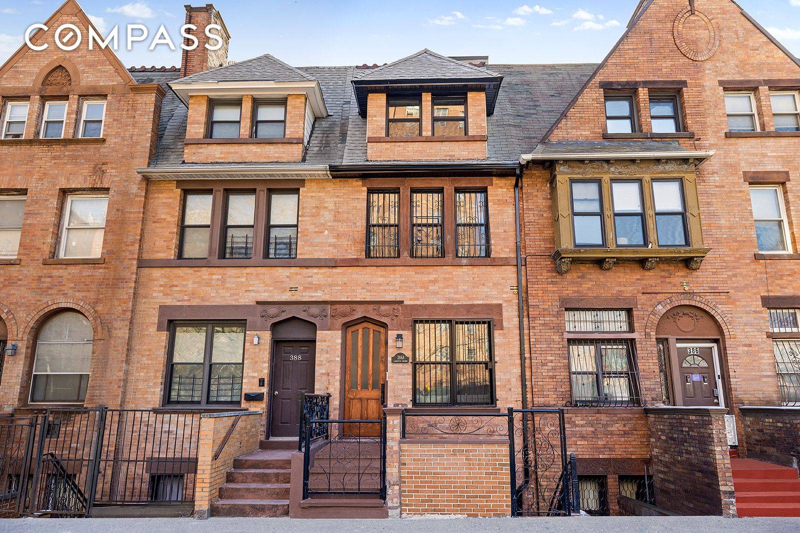 Welcome to 386A Lafayette Ave !