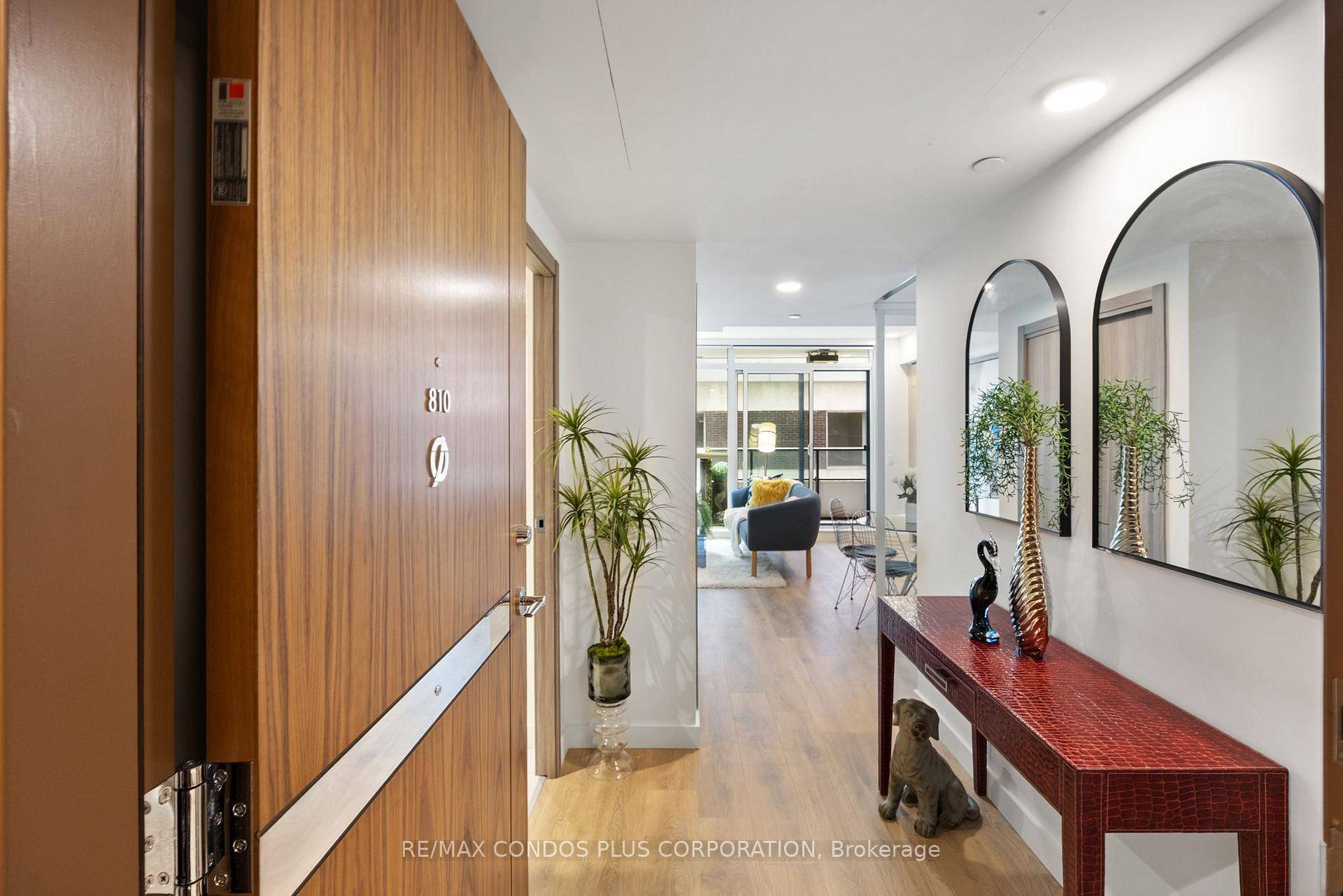 Experience Urban Luxury At Central Condo, A Brand New Development In The Vibrant Heart Of Downtown Toronto.