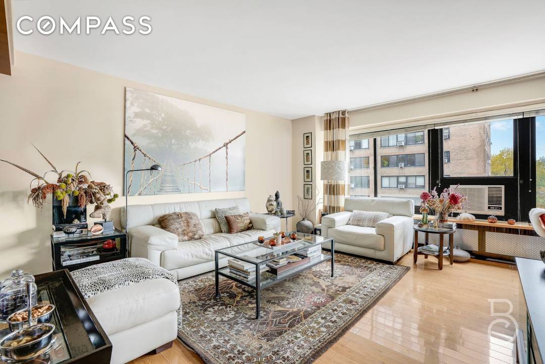 A Sophisticated Corner Residence with Skyline Views Bathed in natural light and framed by sweeping views of Manhattan, this elegantly updated three bedroom, one and a half bath residence embodies ...