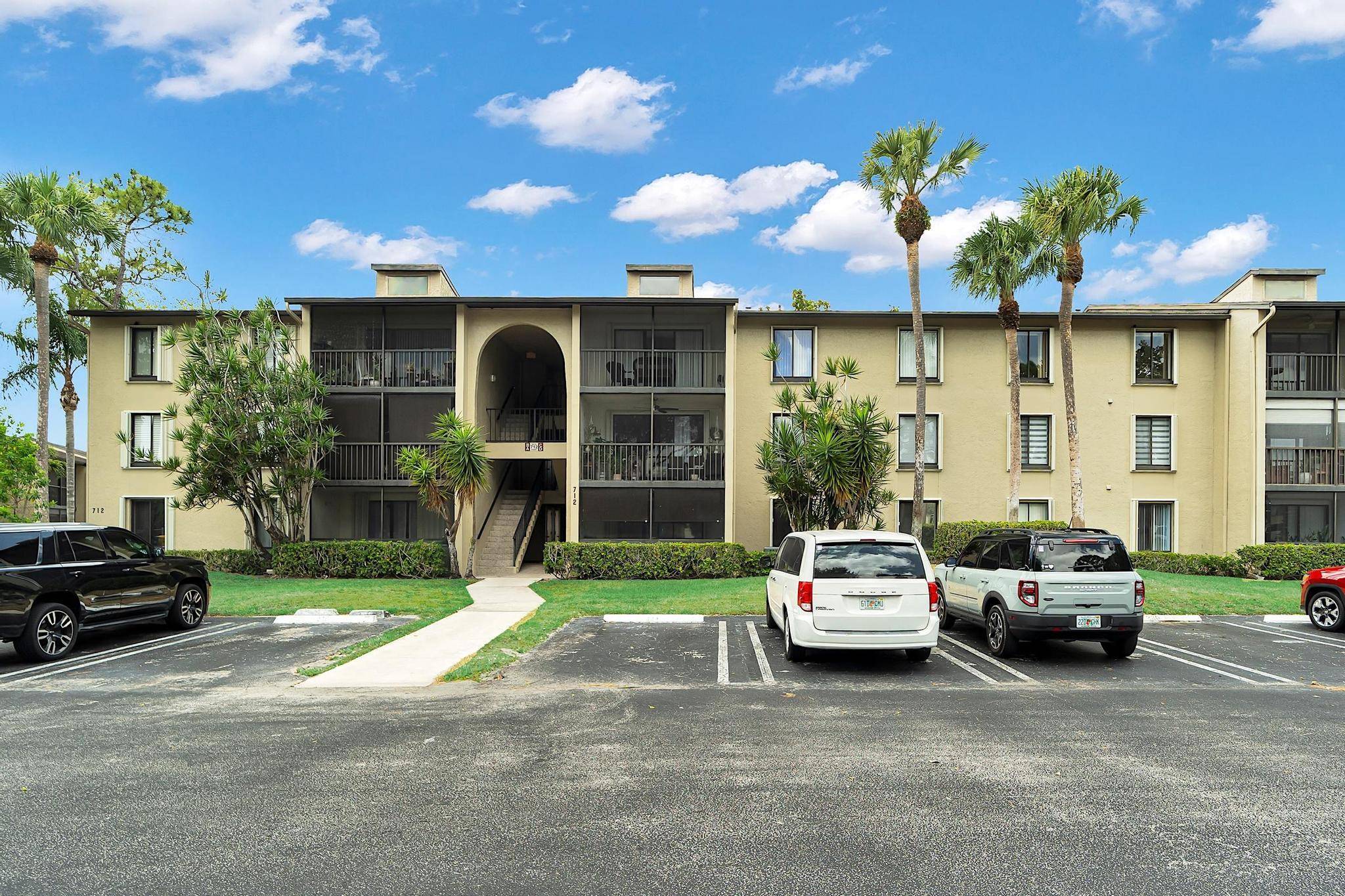 Delightful 2 Bedroom, 2 Bath Ground Floor Unit in Pine Ridge IIIThis charming ground floor unit in Pine Ridge III boasts two bedrooms and two bathrooms, featuring no age restrictions ...
