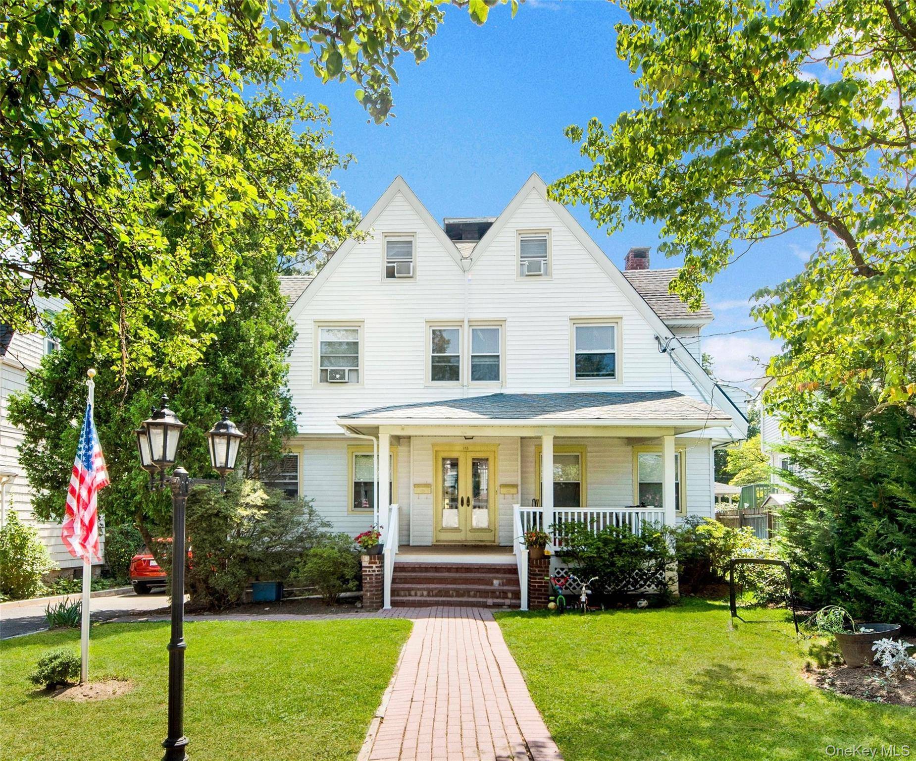 Exquisite Multi Family Home in Prime Harrison Location.