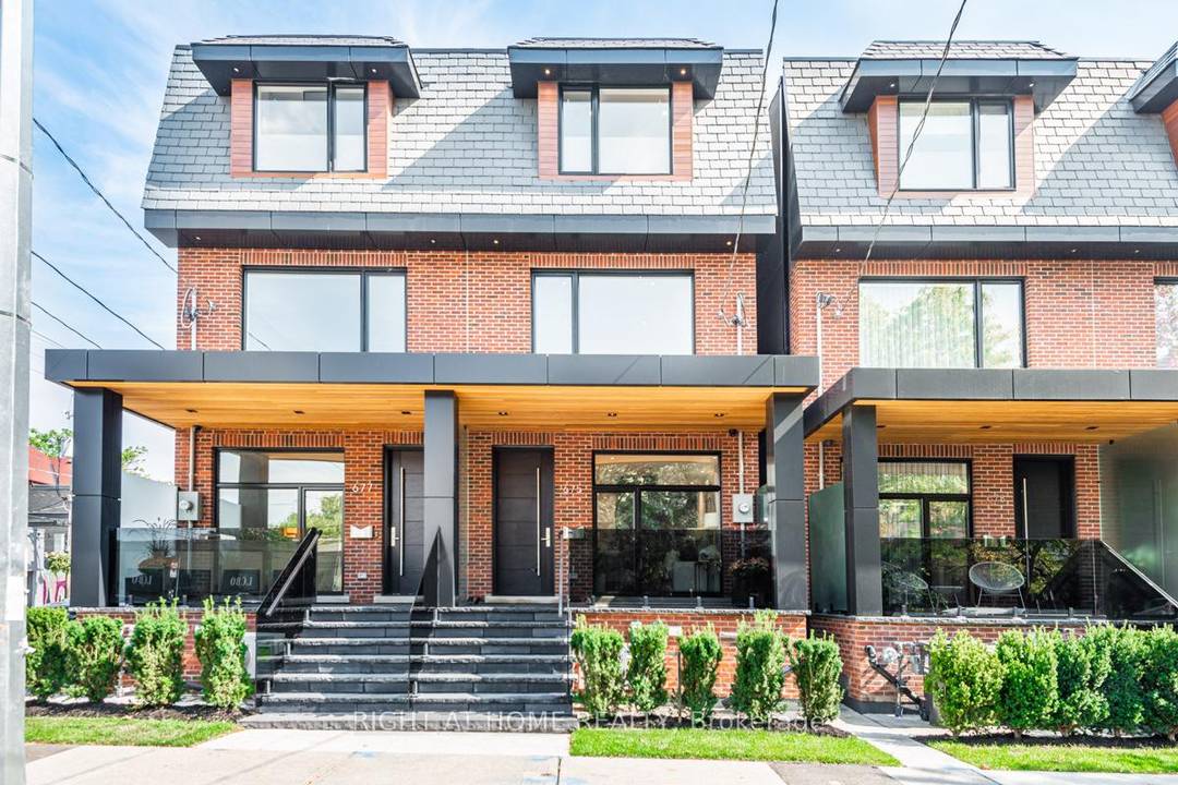 An Exquisite Executive Retreat in the Heart of the Annex.