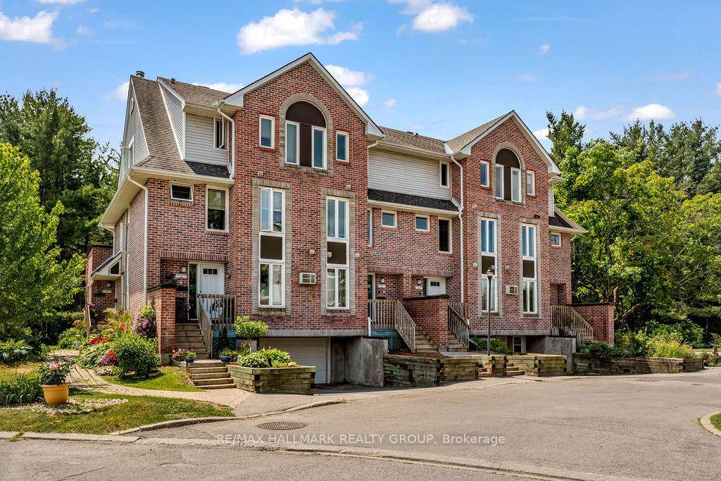 Welcome to this bright and spacious 2 bedroom, 3 bathroom UPPER UNIT townhome ideally situated in the heart of Bells Corners, backing onto the Greenbelt.