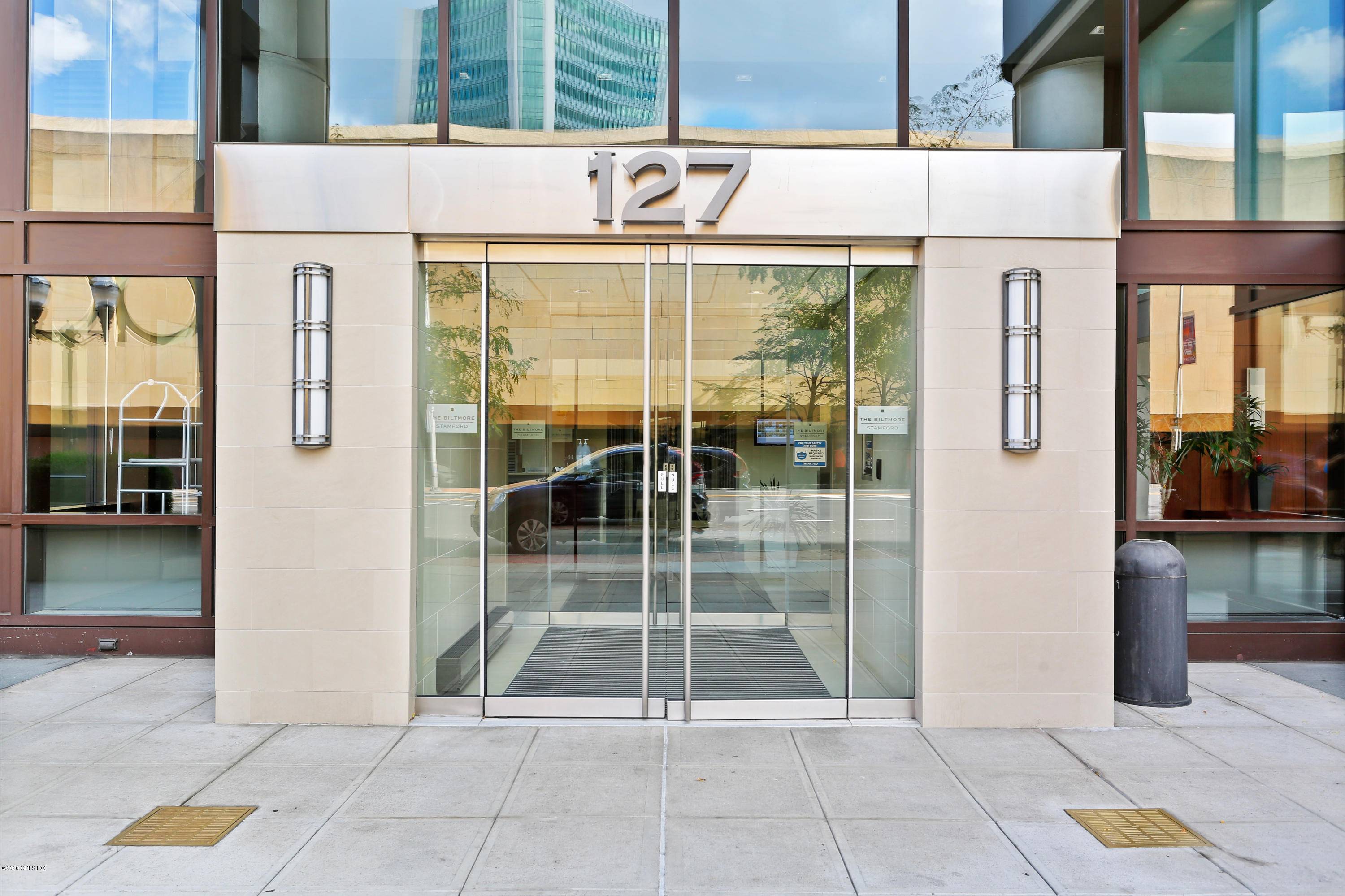 Beautiful views of the Stamford skyline can be enjoyed from this large 1 bedroom apartment with open floor plan.