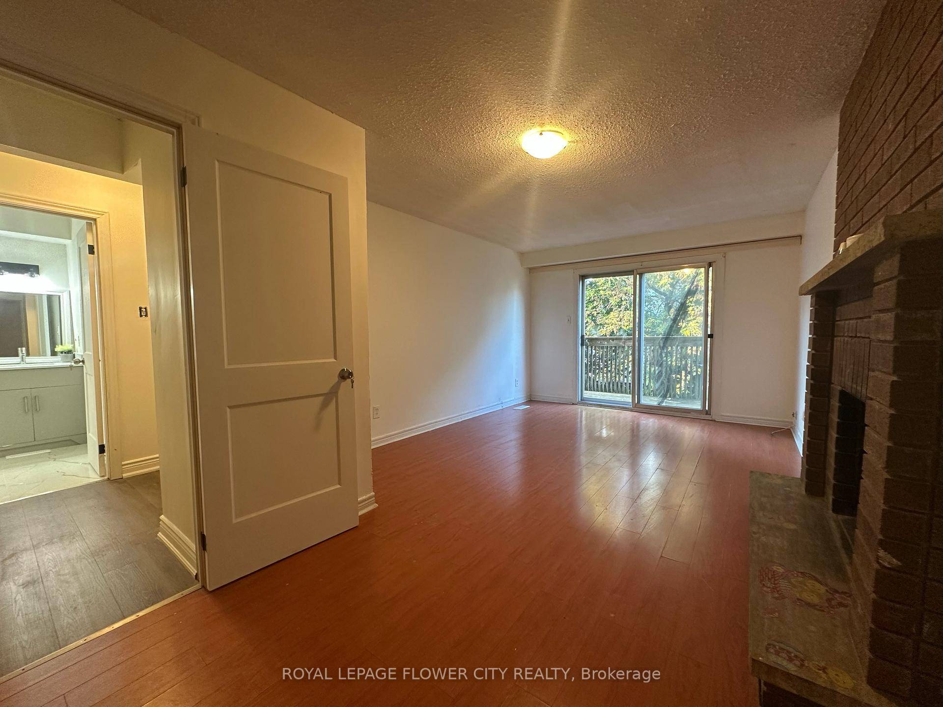 Welcome to the spacious Main Level Unit available for lease in a highly accessible area in Brampton !