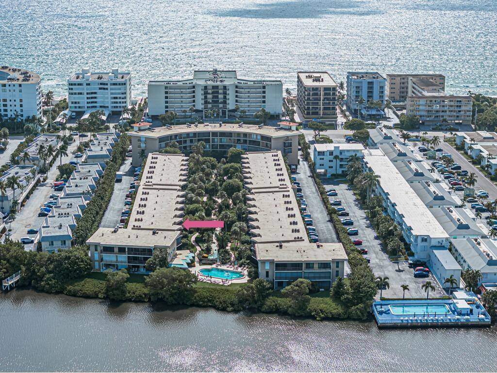 Spectacular, Fully Renovated Immaculate Unit with Stunning Southern Views !