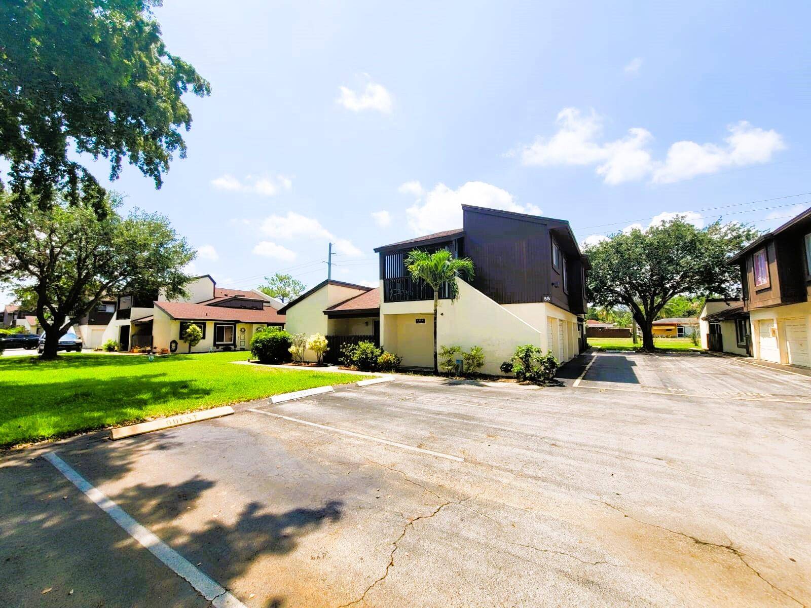 Beautiful condo, corner unit with a large 1 car garage.