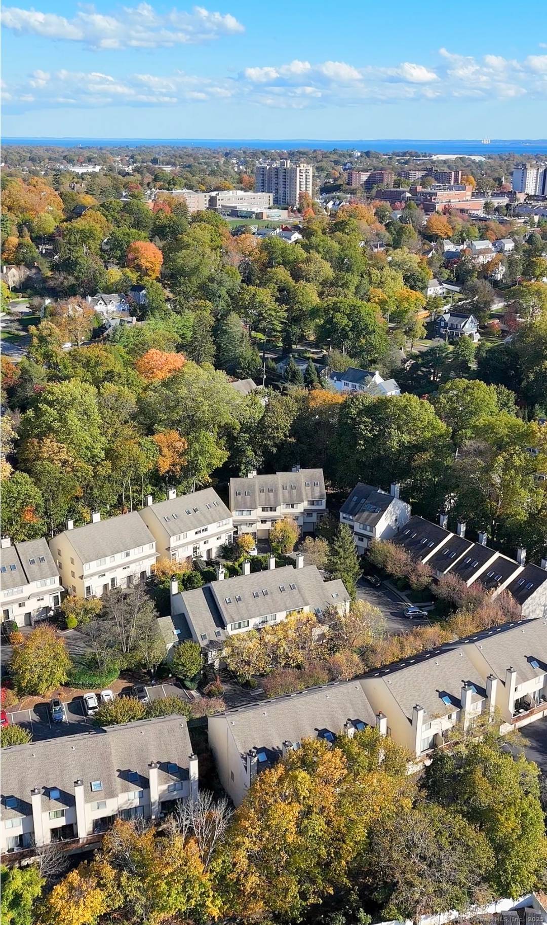 Tucked away at the serene rear of Chesterfield, one of Stamford's premier gated communities, this sparkling townhouse offers a rare blend of privacy, space, and sought after amenities, including an ...