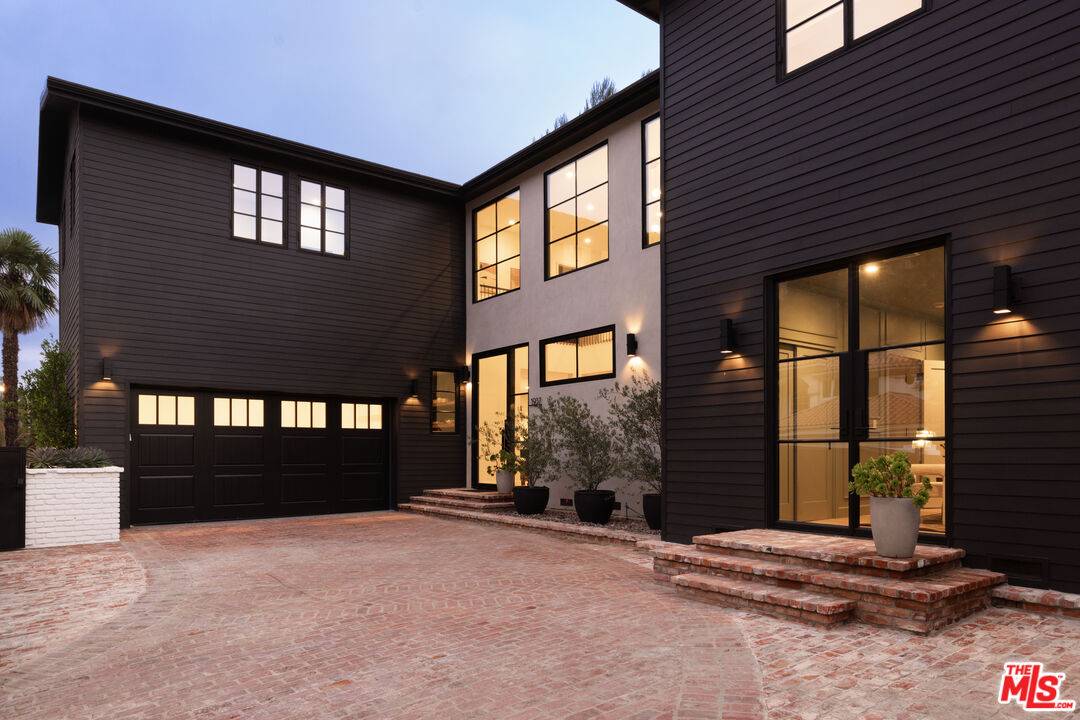 1937  N Beverly Dr 6BR Beverly Hills Post Office | B.H.P.O. La