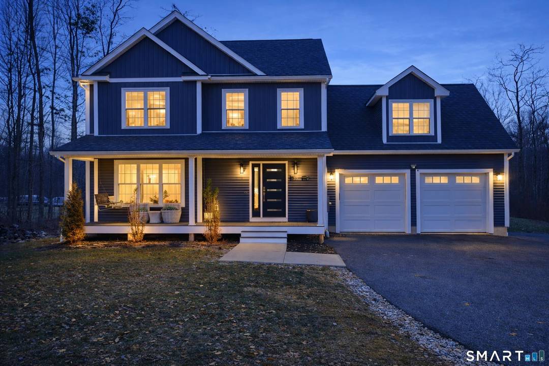 Modern Luxury meets timeless design on a Cul De Sac in Thompson, CT !