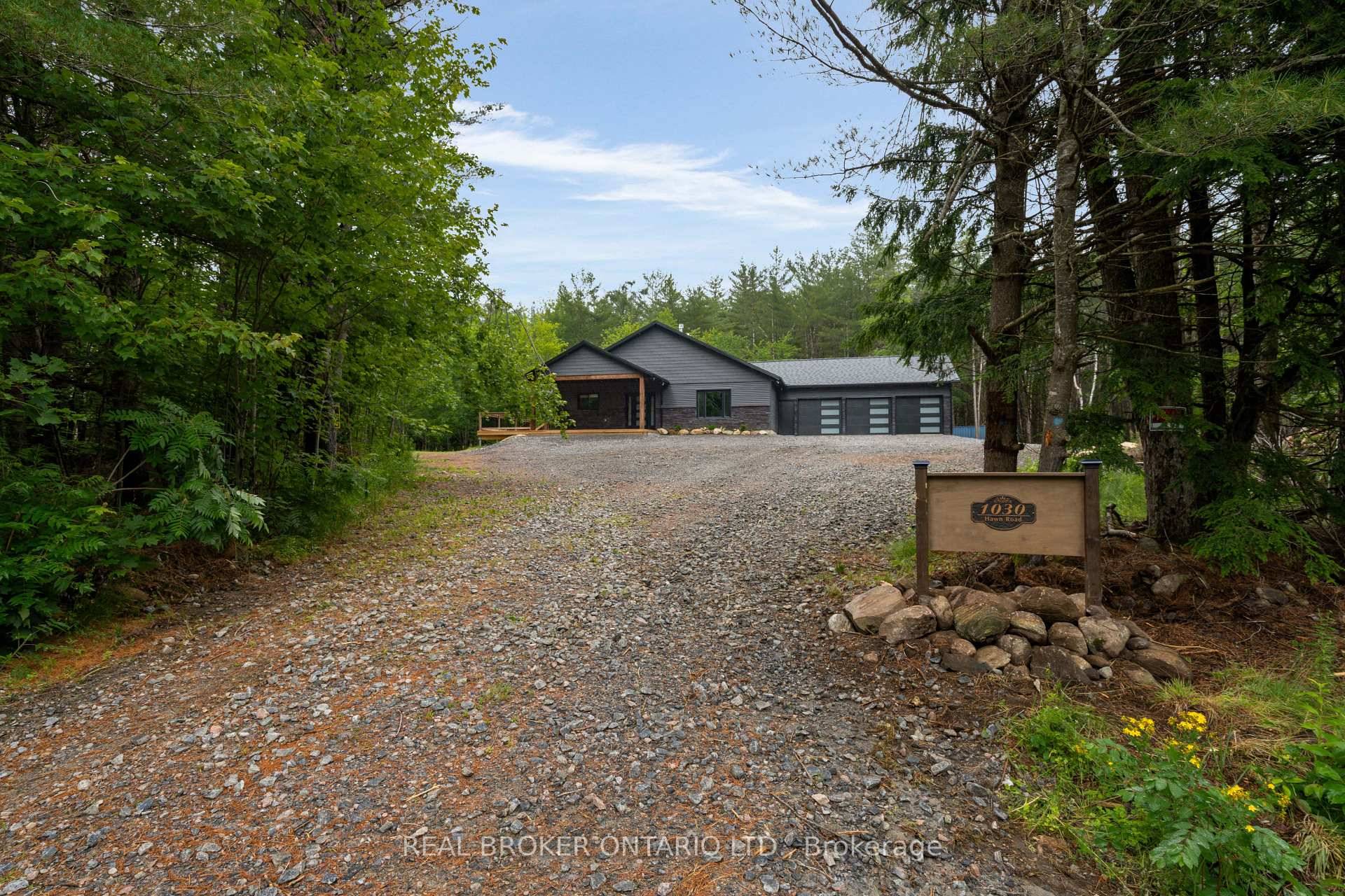 Searching for a turnkey ready recently built estate home with ample storage, garage space and complete privacy ?