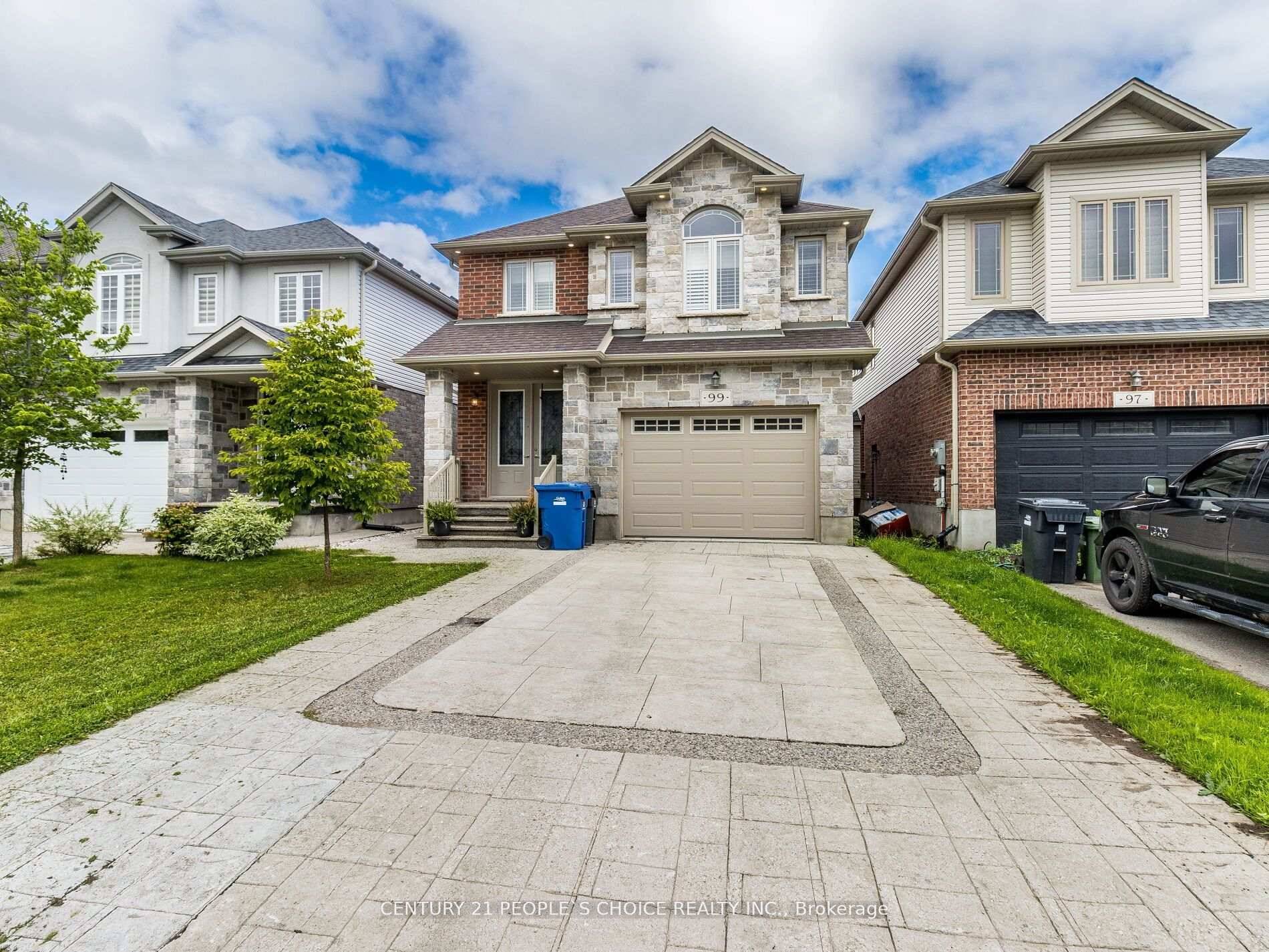 2 bdrms legal basement in the south end of guelph, it is a legal basement from builder, 2 bdrms and 1 wshrm, very spacious, separate entrance, 2 parking, close to ...