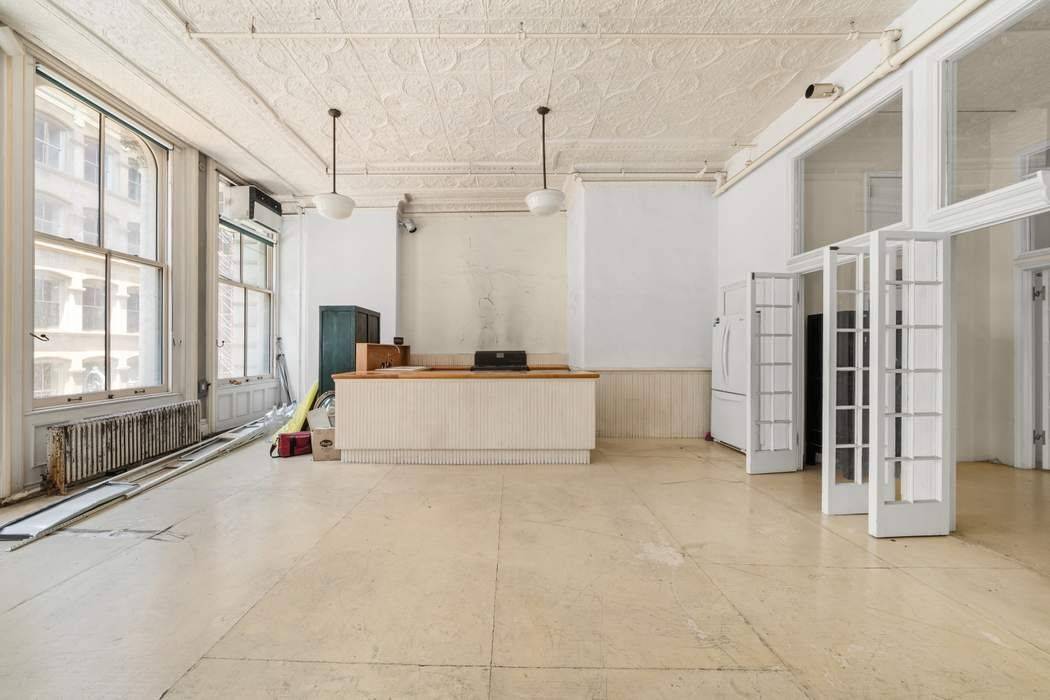 Rare SoHo Loft with Terrace and Exceptionally Low Maintenance Located at 112 Mercer Street, this expansive full floor loft offers a rare chance to own an authentic piece of SoHo ...