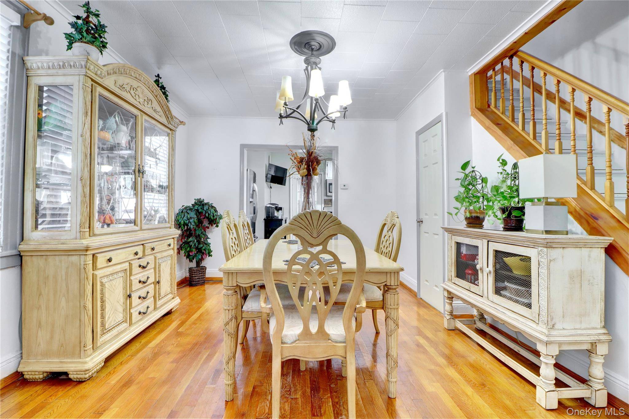 OPEN HOUSE BY APPOINTMENT 9 6 25 12PM 2PM Charming amp ; Spacious Two Family Home Used as One Prime Glendale Location !