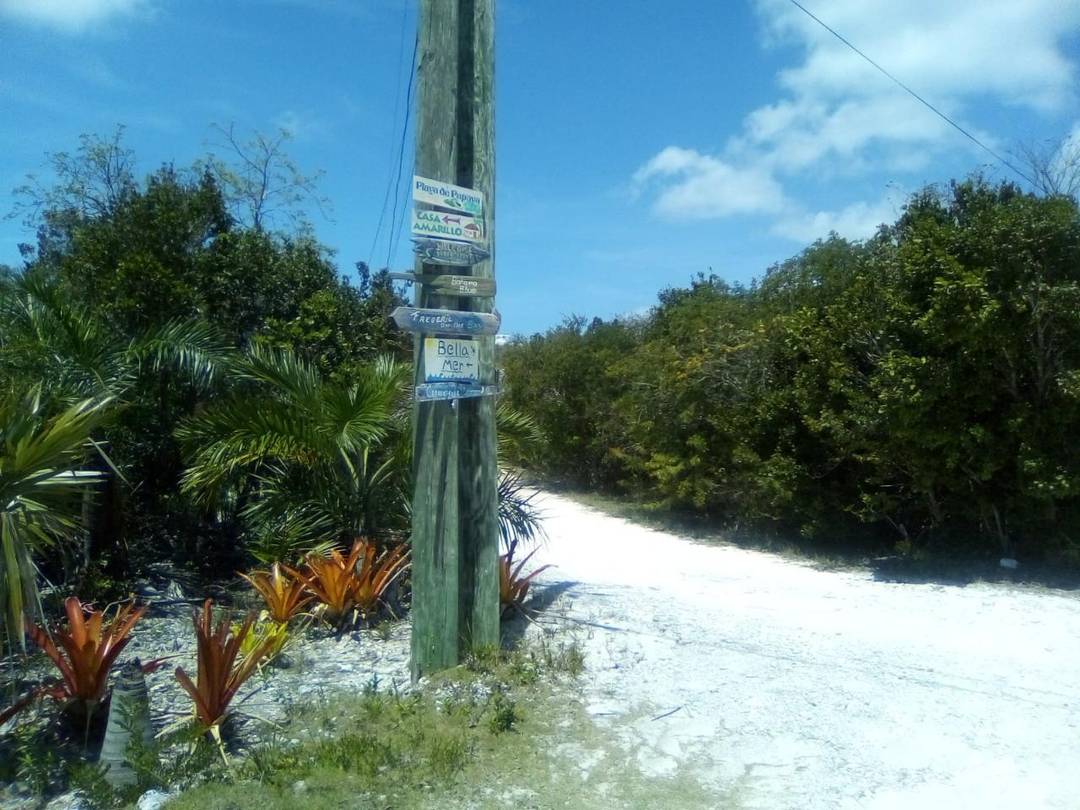 TEN BAY ACREAGE Land Eleuthera