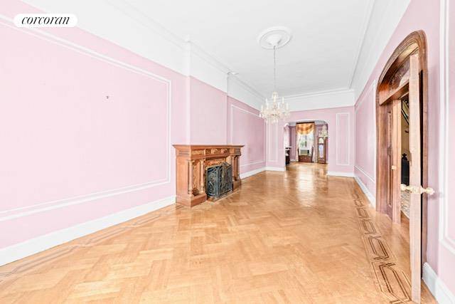 779 Carroll Street Charming 3 bedroom Duplex for Rent !
