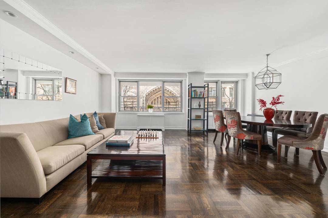 Apartment 4JK at 55 East 87th Street is a spacious 3 bedroom, 3 bathroom home in a full service postwar Carnegie Hill co op, situated halfway between Park Avenue and ...