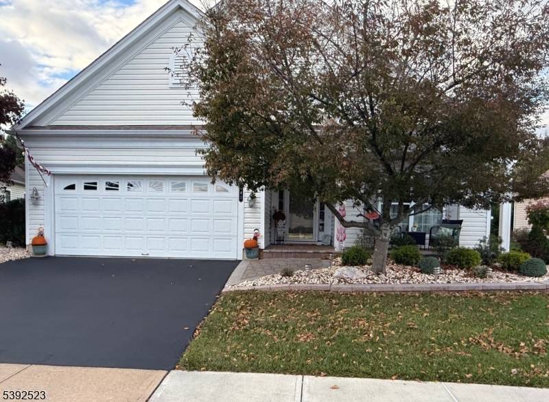 Longwood Ln Franklin Twp. New Jersey Single-Family