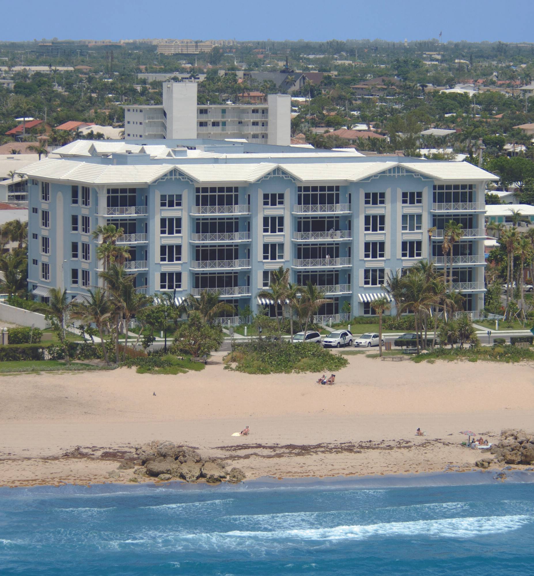 ONE OF A KIND PENTHOUSE WITH 11 FOOT CEILINGS AND STUNNING OCEAN VIEWS ABOVE THE TREETOPS, OVERLOOKING AWARD WINNING DEERFIELD BEACH.