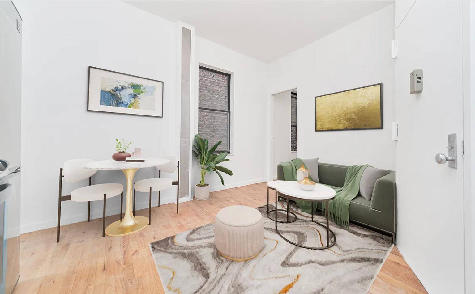 APARTMENT DETAILSWASHER DRYERDISHWASHER2 Bedrooms2 BathroomsWindowed KitchenOversized Windows w Southern ExposureHigh CeilingsHardwood FloorsNatural SunlightNEIGHBORHOOD BUILDINGCharming Walk up BuildingHeart of the Lower East SideGreat Super amp ; Respon