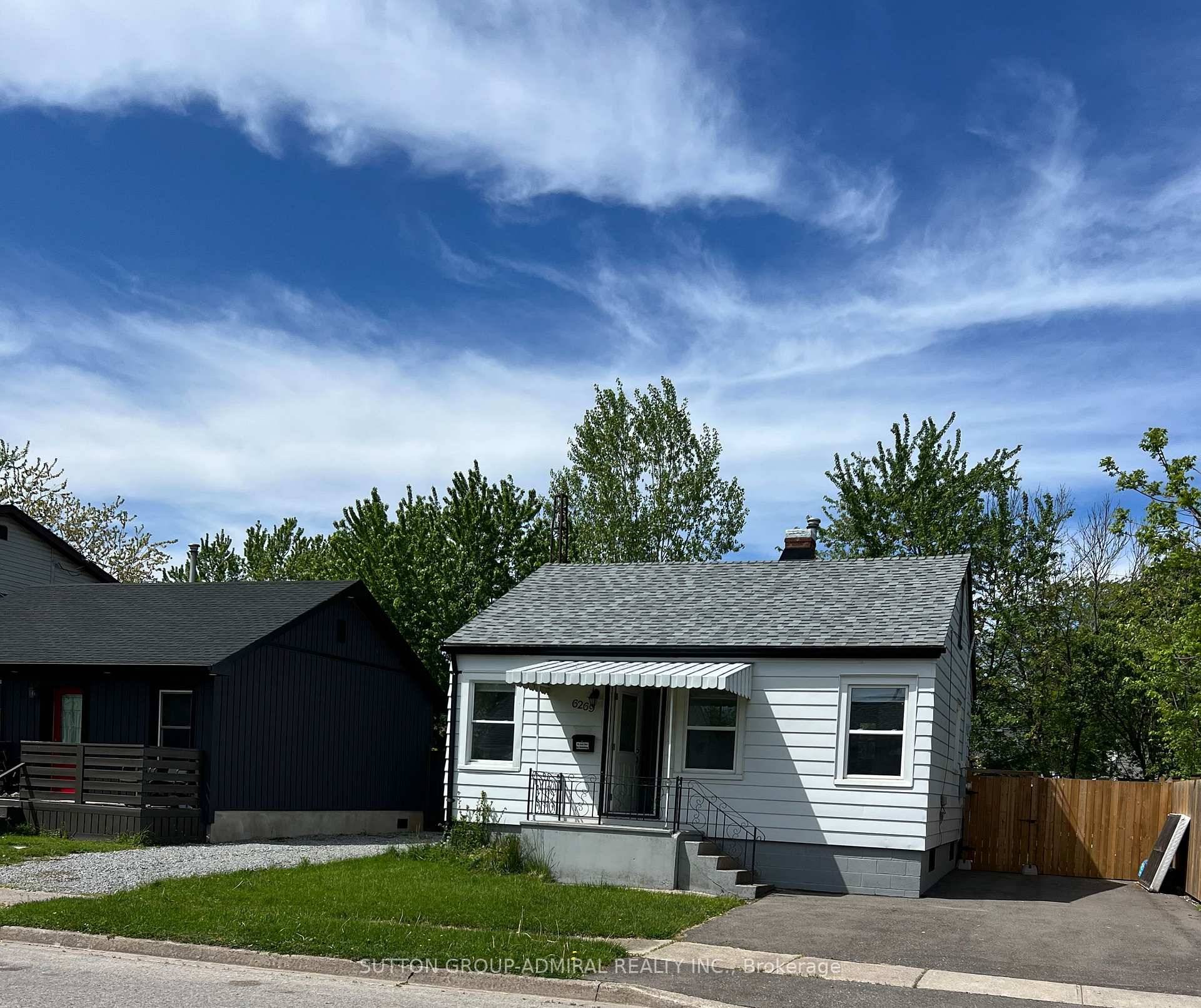 What a great Cozy Detached Bungalow to call HOME, Very Well maintained with large windows, 2 Bedrooms, 1 Bathroom with a fully fenced Backyard Located In a Desired Family Neighborhood ...